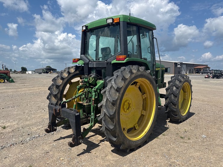 1993-john-deere-6400-image-5