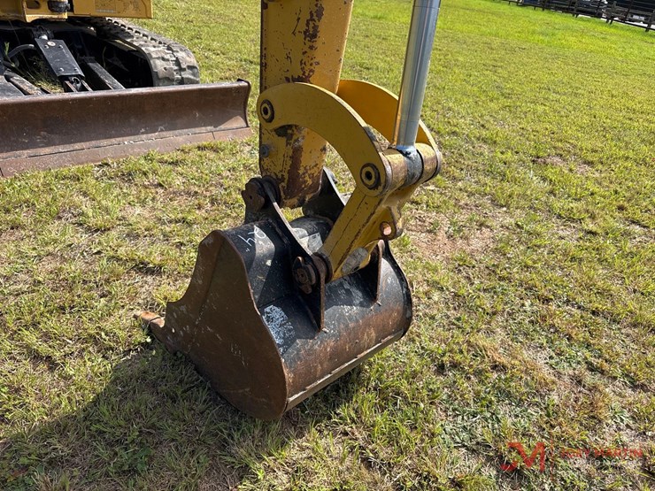 2021-caterpillar-306-cr-image-14