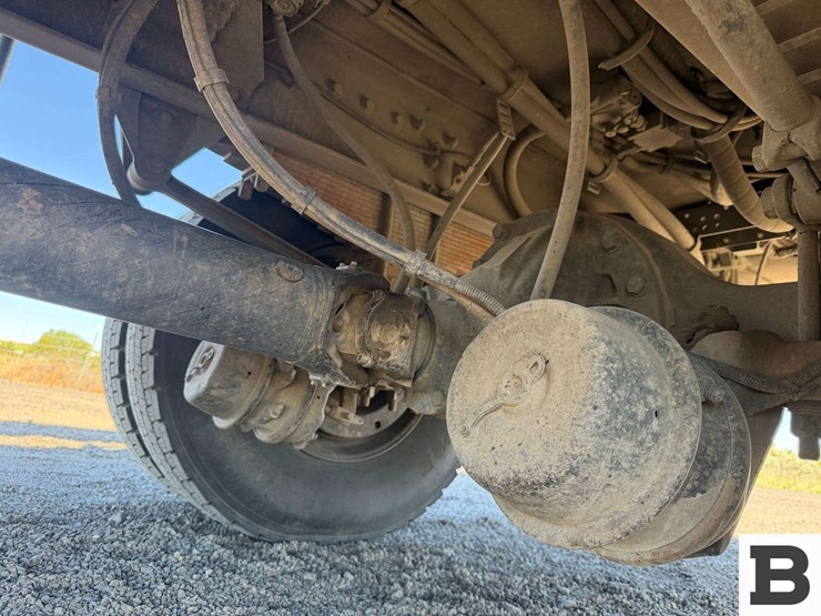 2017-kenworth-t370-image-26