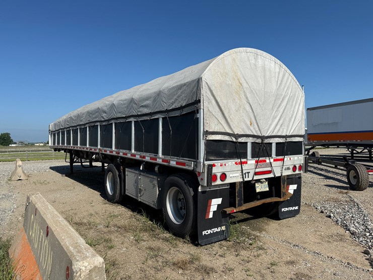 2016-fontaine-flat-bed-trailer-image-4
