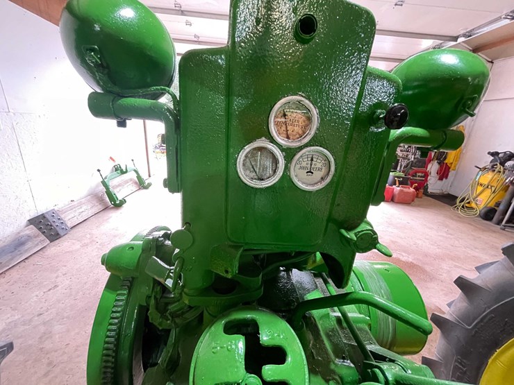 1947-john-deere-model-b-image-26