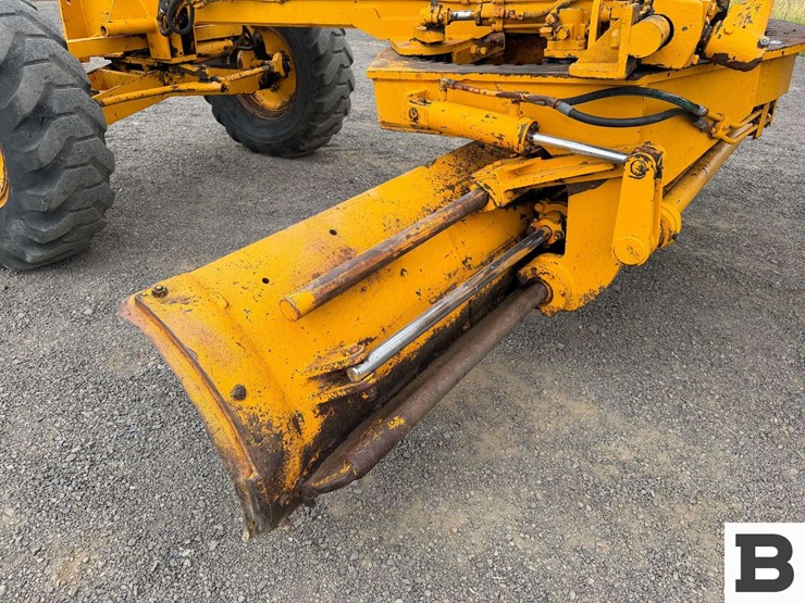 champion-d-600b-motor-grader-image-22