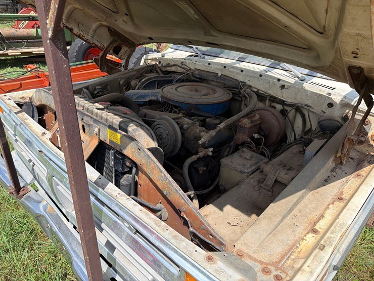 1976-ford-f250-image-39