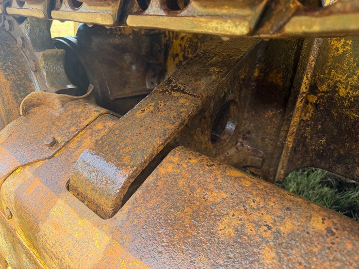 2005-caterpillar-d5g-image-23