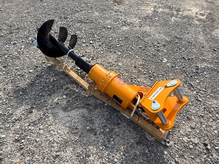 caterpillar-305-image-3