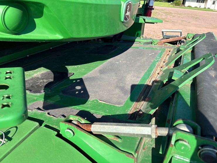 2012-john-deere-s680-image-89