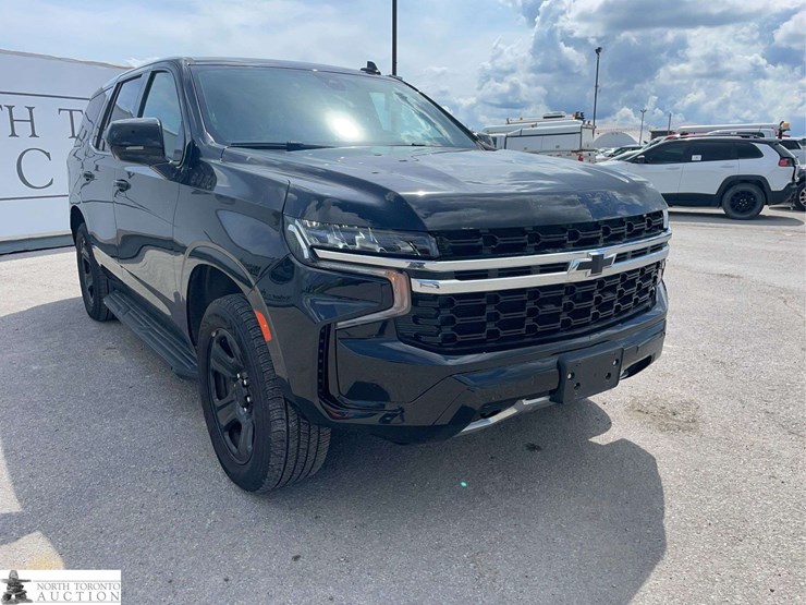 2021-chevrolet-tahoe-image-3