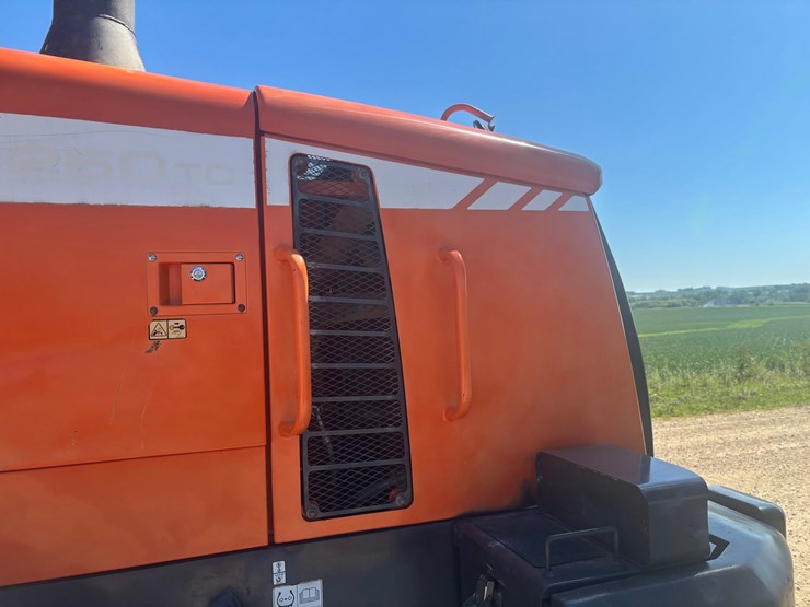 2013-doosan-dl250tc-image-15