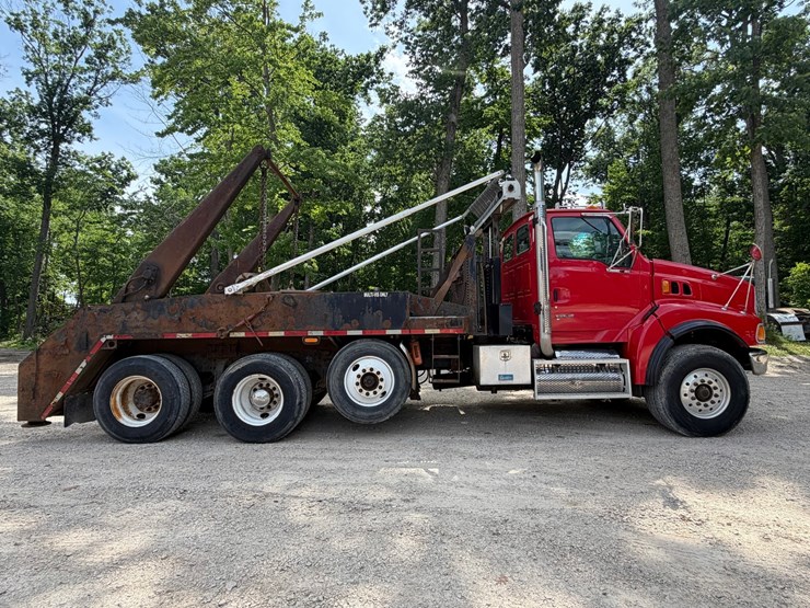 #1510-•-sterling-quad-axle-rolloff-truck-image-6