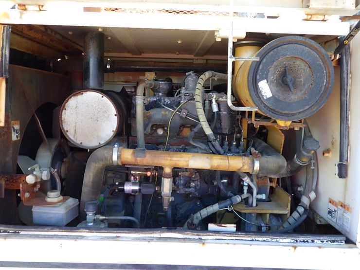 mitsubishi-mg130-motor-grader-image-29