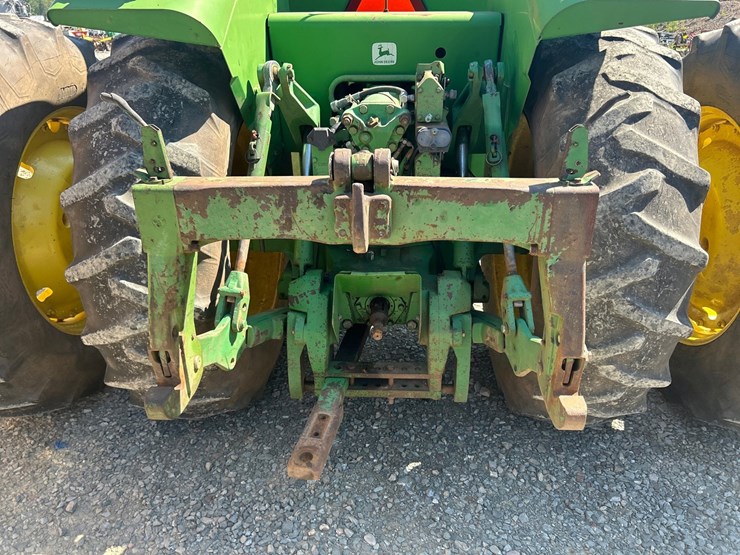 john-deere-8450-image-38
