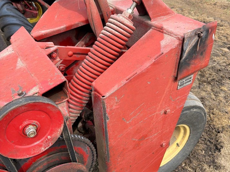 new-holland-499-image-34