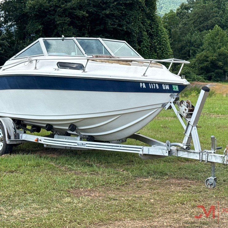 CALAIC 19' CUDDY CABIN BOAT