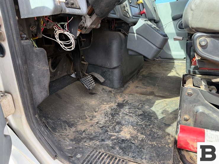 2006-international-durastar-4400-image-41