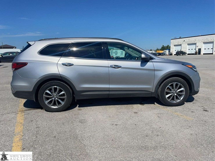 2018-hyundai-santa-fe-image-4