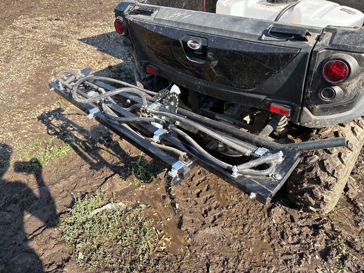 10’-atv-hitch-sprayer-boom-image-6