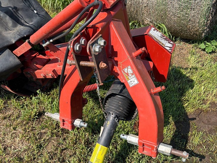 2011-case-ih-md82-image-7