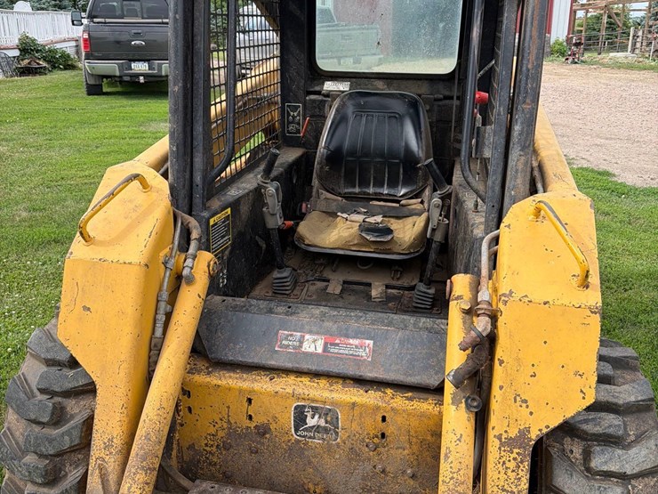 deere-6675-image-11
