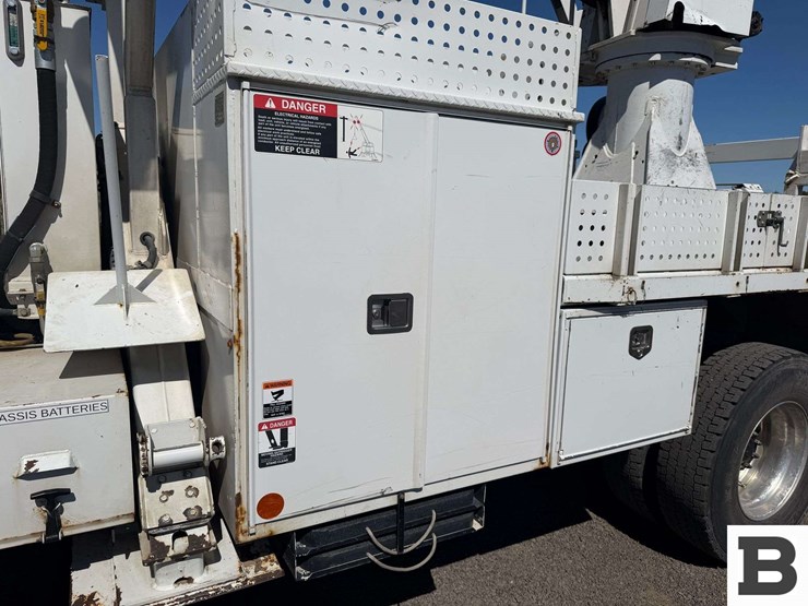 2017-kenworth-t370-image-18