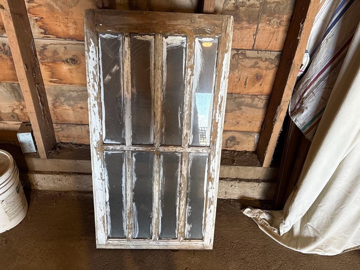 antique-window-image-1