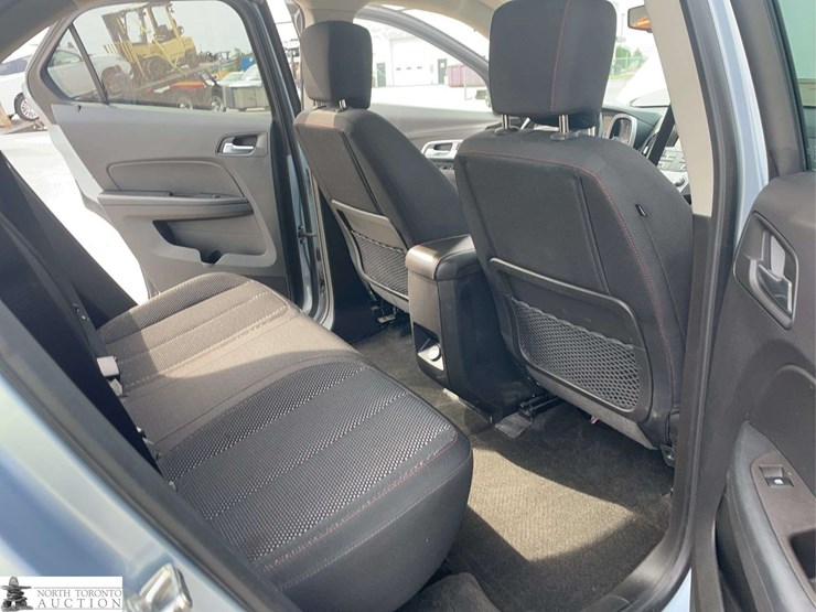 2014-chevrolet-equinox-image-19