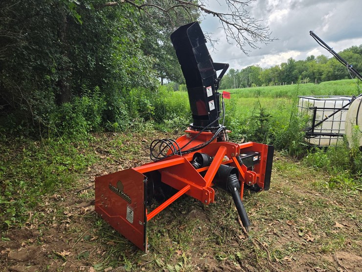 #2433-•-approx.-74-land-pride-sbp1674-3-point-snow-blower-attachment-image-4