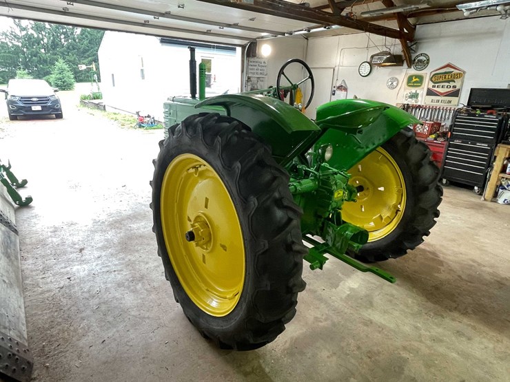 1947-john-deere-model-b-image-7