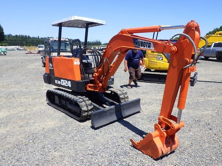 kubota-kh024-image-3
