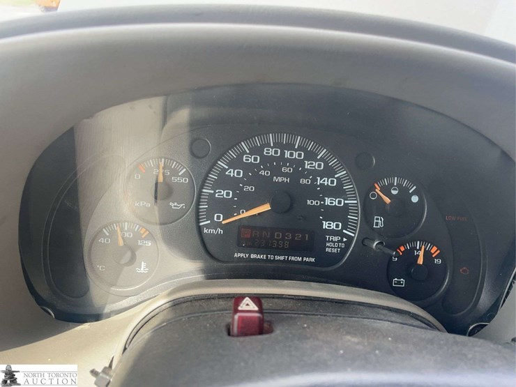 2005-chevrolet-astro-image-12