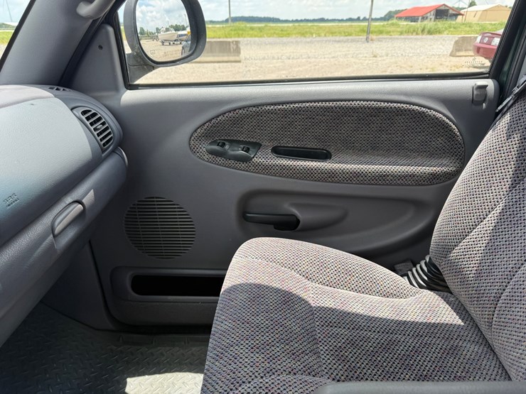 1999-dodge-ram-2500-image-55