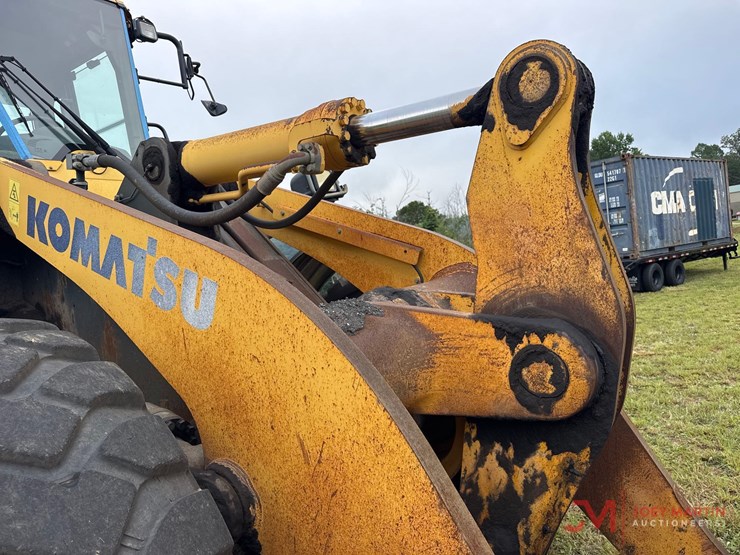 2017-komatsu-wa470-8-image-11