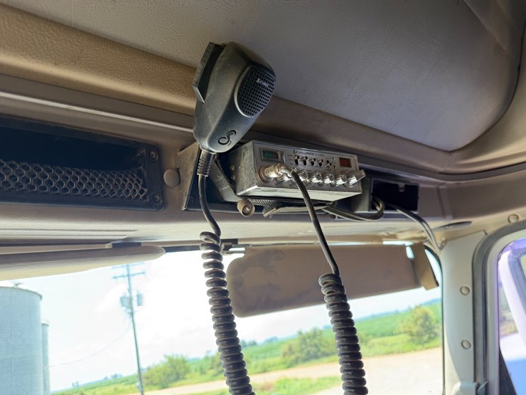 2002-international-9200i-image-81