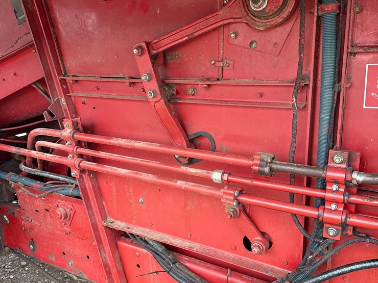 case-ih-1640-image-13