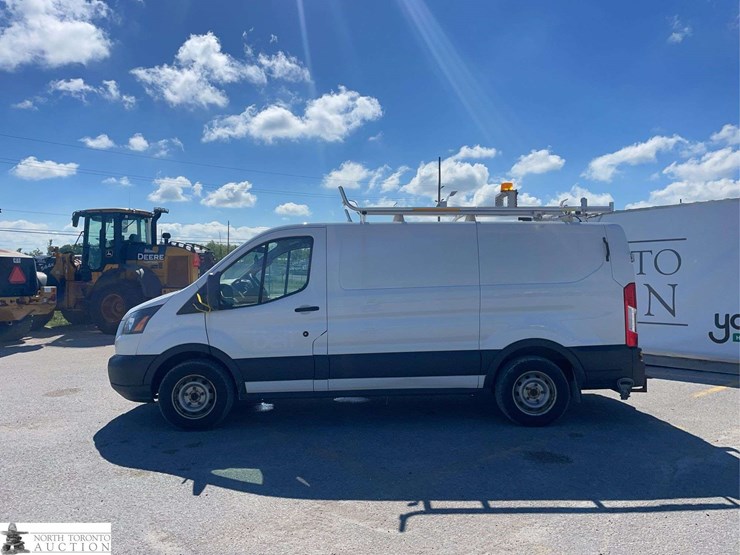 2018-ford-transit-image-8