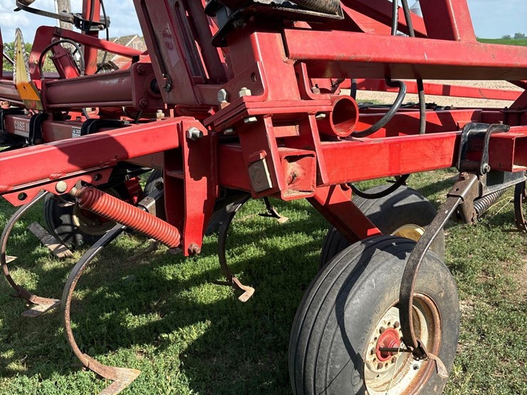 case-ih-4300-image-8