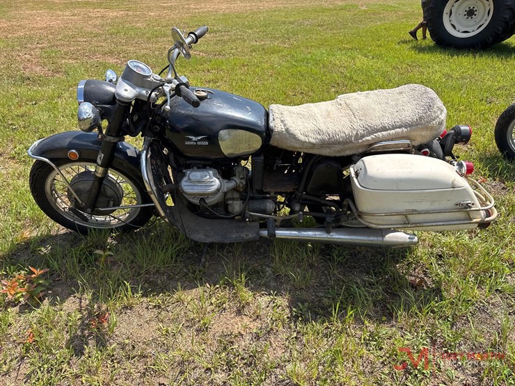 1969-moto-guzzi-motorcycle-image-5