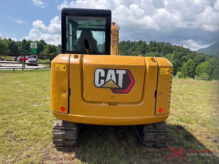 caterpillar-305.5e2-image-7