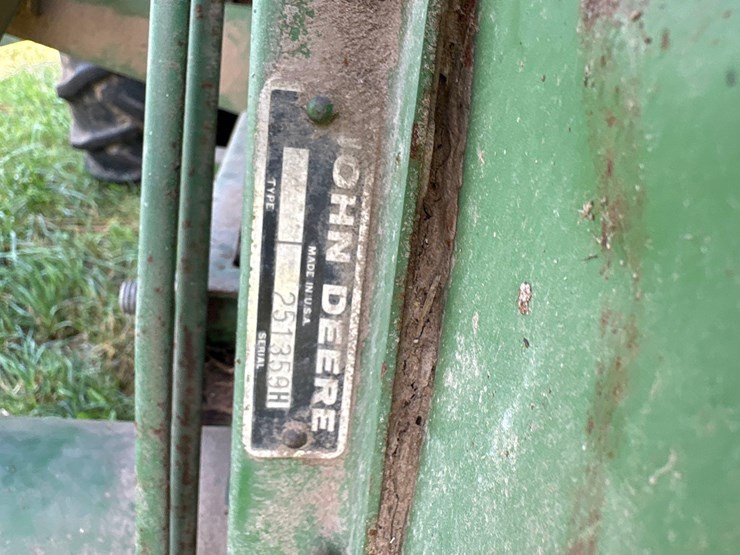 john-deere-4400-image-34