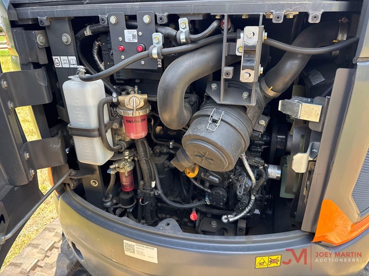 unused-2024-develon-dx-27z-mini-excavator-image-8