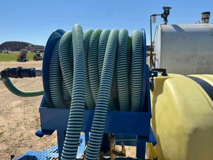 #1890-•-300-gal-towable-hydro-seeder-image-17