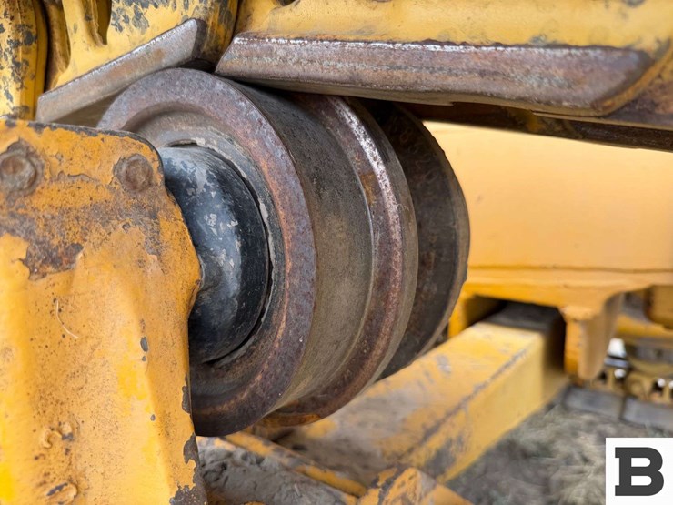 caterpillar-crawler-tractor---edwall,-wa-image-46