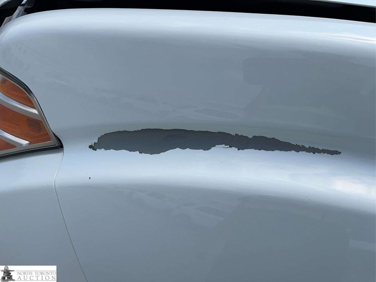 2013-nissan-frontier-image-25