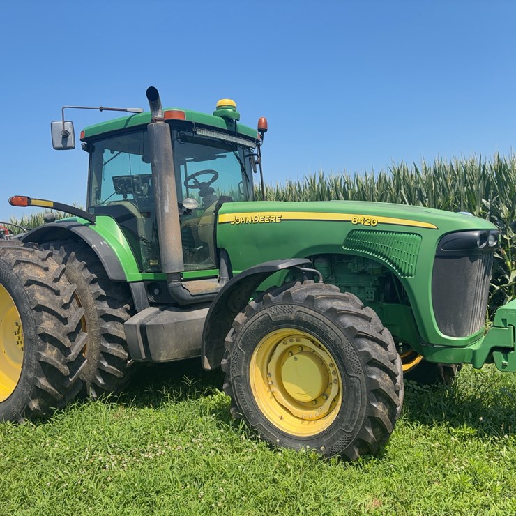 JOHN DEERE 8420