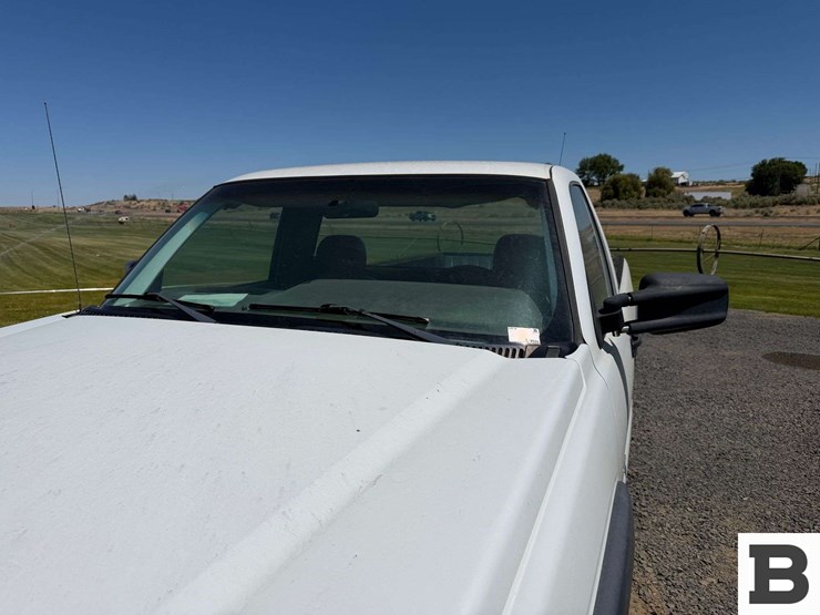 2003-chevrolet-silverado-2500hd-image-9