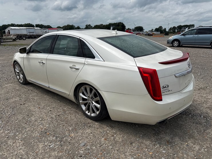 #48220-•-2013-cadillac-xts-sedan-2g61r5s39d9103334-inv#-48220-image-5