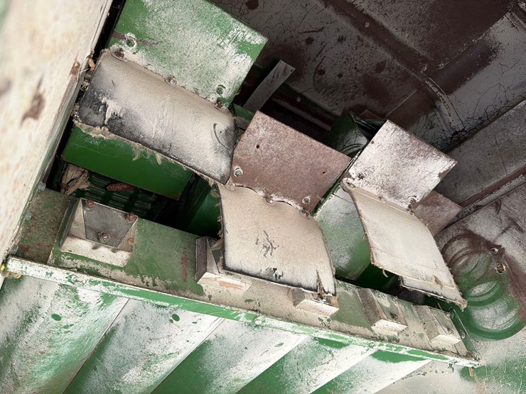 john-deere-6600-image-35