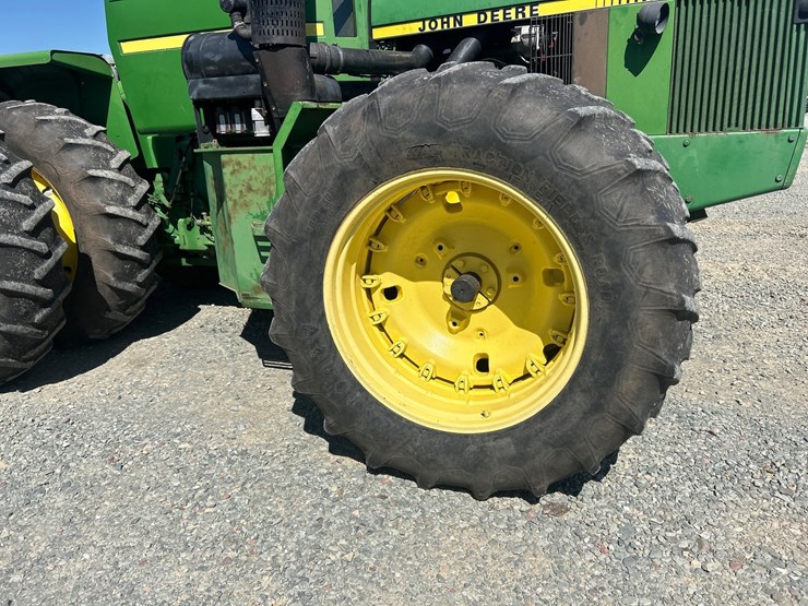 john-deere-8450-image-71
