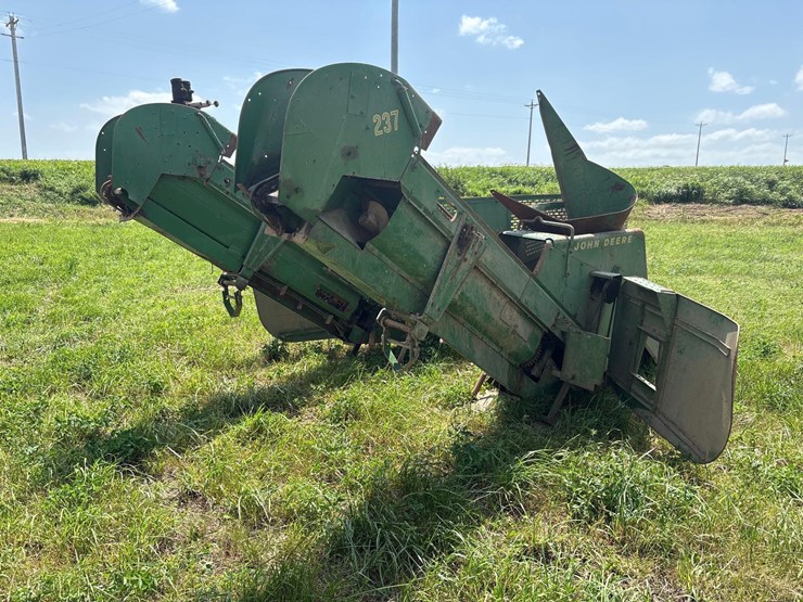 john-deere-237-image-4