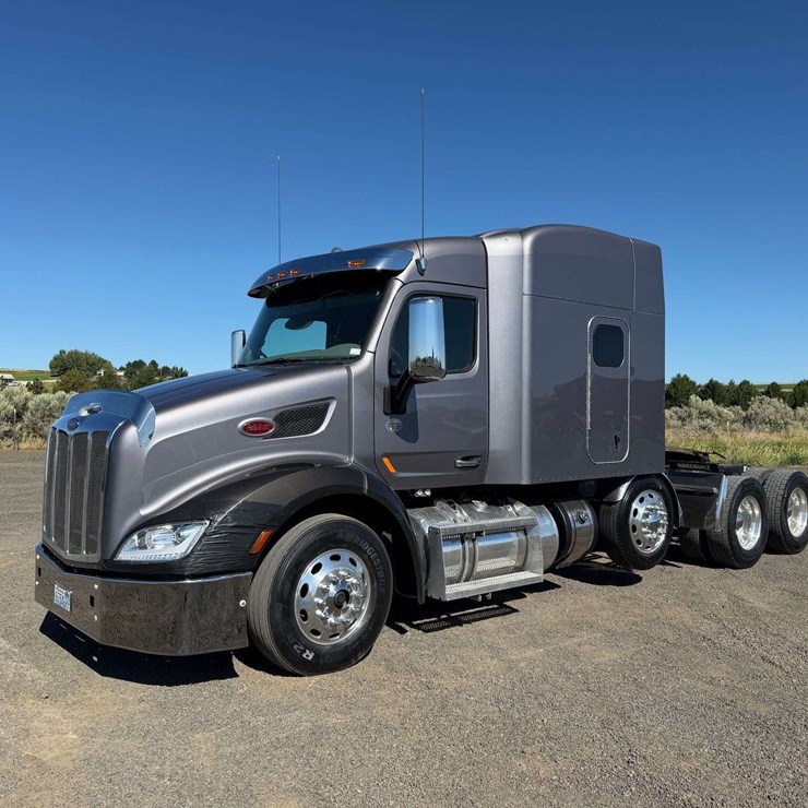 2016 PETERBILT 579