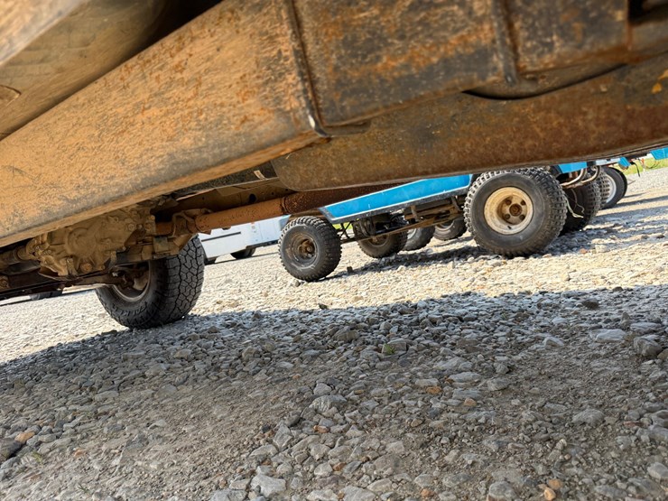 2003-toyota-tacoma-image-16